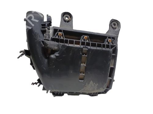 Used Air filter box Air filter box PEUGEOT 308 SW II (LC_, LJ_, LR_, LX_, L4_) 1.6 BlueHDi 120 (120 hp) 34153230 34153230