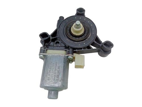 right-front-window-motor-seat-leon-5f1-2012-2013-2014-2015-2016-2017-2018-2019-2020-2021-26159911 main image