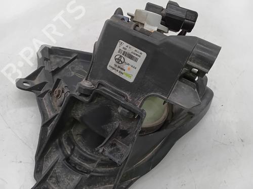 Right front fog light TOYOTA AURIS Estate (_E18_) 1.6 (ZRE185_) | BP29396585C31 