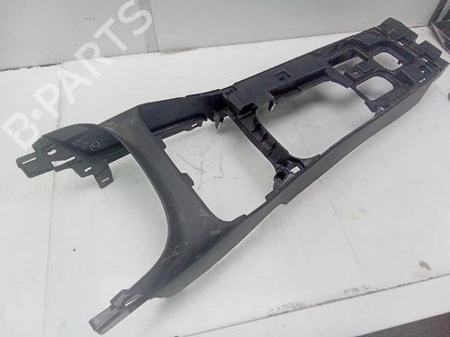 Middle console MITSUBISHI OUTLANDER III (GG_W, GF_W, ZJ, ZL, ZK) Plug-in Hybrid (GG2W) | BP18576227I22 