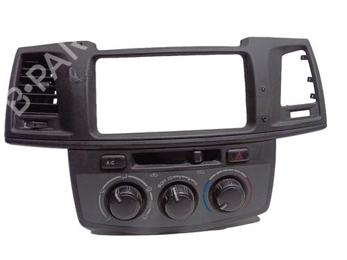 Used Climate control Climate control TOYOTA HILUX VII Pickup (_N1_, _N2_, _N3_) 2.5 D-4D 4WD (KUN25) (144 hp) 33816866 33816866