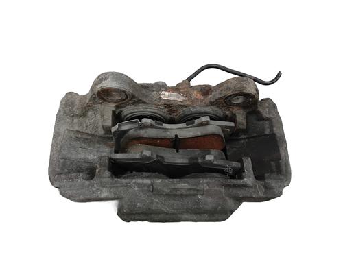 Used Left front brake caliper TOYOTA HILUX VIII Pickup (_N1_) 2.4 D 4WD (GUN125_, GUN125R) (150 hp) 32845394