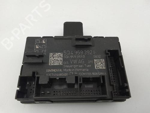 Electronic module SEAT LEON (5F1)  | BP26492855M83 