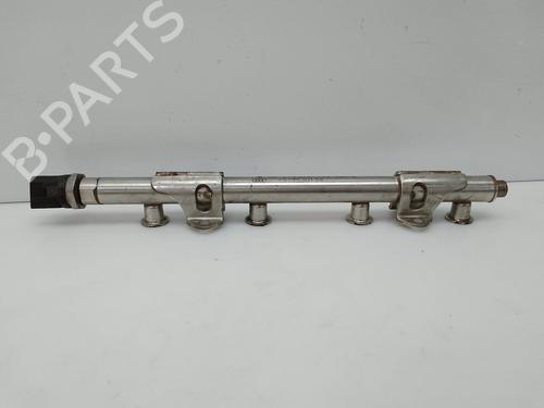 Used Injection rail Injection rail VW POLO V (6R1, 6C1) 1.2 TSI 16V (90 hp) 21526937 21526937