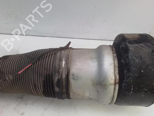 Used Right front shock absorber MERCEDES-BENZ S-CLASS (W221, V221) S 320 CDI (221.022, 221.122) (235 hp) 27448290