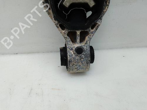 Used Engine mount MERCEDES-BENZ GLA (H247) GLA 200 d (247.712) (150 hp) 25018657