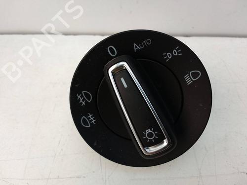 Used Headlight switch VW TOURAN (5T1) 1.5 TSI (150 hp) 26055095