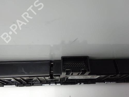 Bouton de warning AUDI A3 Limousine (8VS, 8VM) 2.0 TDI (150 hp) 22365036
