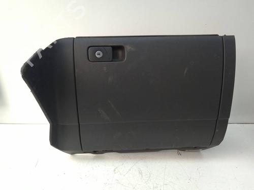 Used Glove box Glove box 18957072 18957072