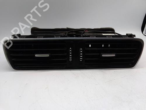 Used Air vent VW PASSAT B7 Variant (365) 2.0 TDI (140 hp) 28145899