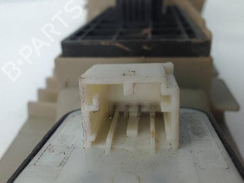 Used Left front window switch AUDI Q7 (4LB) 6.0 TDI quattro (500 hp) 23217326