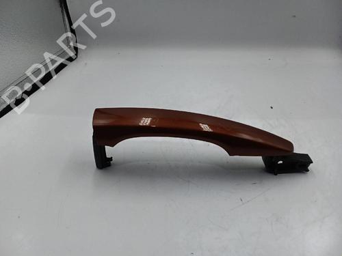 Used Exterior handle PEUGEOT 3008 II SUV (MC_, MR_, MJ_, M4_) 1.2 THP/ PureTech 130 (MRHNSM, MRHNSU, MRHNSJ, MRHNYW,... (131 hp) 25720621