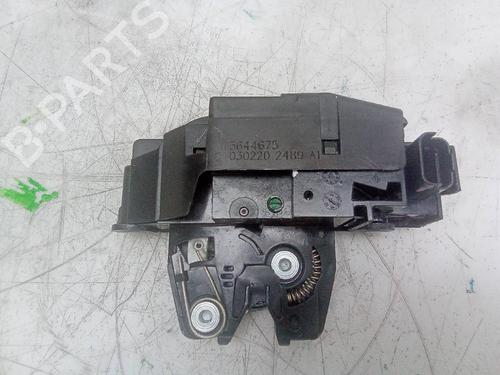 Used Tailgate lock OPEL CORSA F (P2JO) 1.2 (68) (101 hp) 19143444