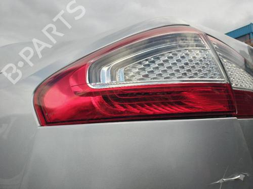 Used Left taillight FORD MONDEO IV (BA7) 2.0 TDCi (140 hp) 18593273