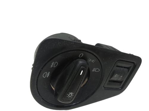headlight-switch-vw-golf-vii-5g1-bq1-be1-be2-2012-2013-2014-2015-2016-2017-2018-2019-2020-2021-32155878 main image