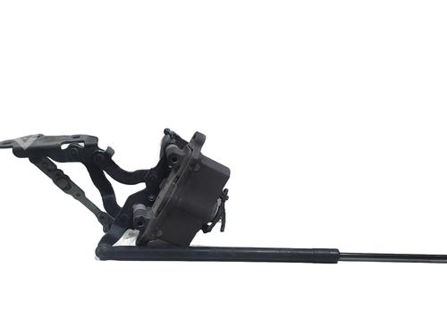 Used Hinge/Door check strap MERCEDES-BENZ E-CLASS Convertible (A207) E 250 CGI (207.447) (204 hp) 31583013