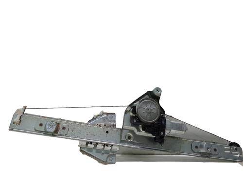 Used Front right window mechanism SUZUKI GRAND VITARA II (JT, TE, TD) 2.0 All-wheel Drive (TD54V, JB420) (140 hp) 31825598