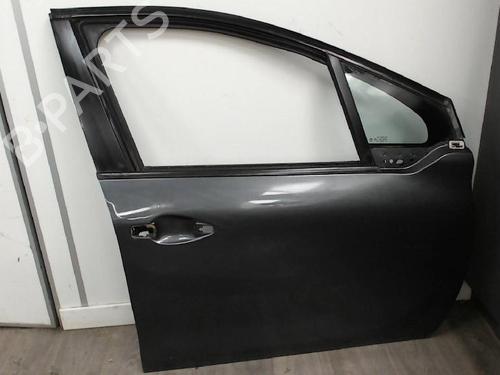 Right front door PEUGEOT 208 I (CA_, CC_) 1.2 VTI 82 | BP23103452C3