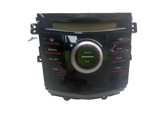 Used Climate control Climate control SSANGYONG XLV SUV e-XDi 160 All-wheel Drive (116 hp) 18738112 18738112