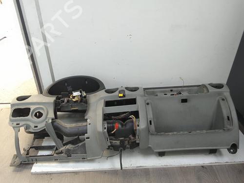 Używane Deska rozdzielcza RENAULT KANGOO (KC0/1_) 1.5 dCi (KC07) (65 hp) 30051272