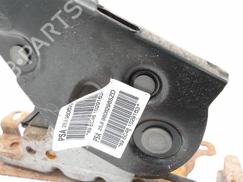 Hand brake PEUGEOT 208 I (CA_, CC_) 1.2 VTI 82 | BP23103406I18 