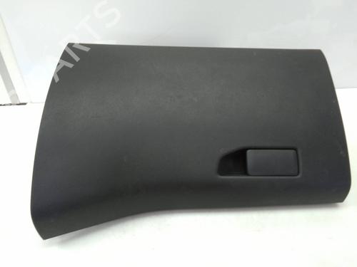 Used Glove box Glove box 21051876 21051876