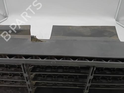 Grille RENAULT KADJAR (HA_, HL_) 1.2 TCe 130 (HLMR) | BP28840442C40 