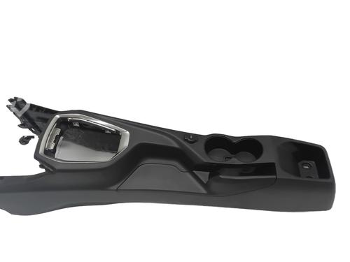 Middle console PEUGEOT 208 II (UB_, UP_, UW_, UJ_) 1.2 PureTech 100 | BP31167956I22