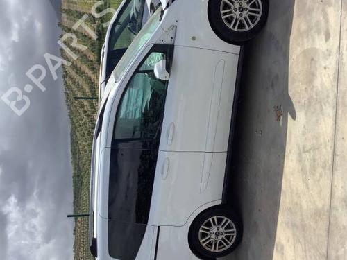 Radio FORD TOURNEO COURIER B460 MPV 1.0 EcoBoost | BP26194806E6 