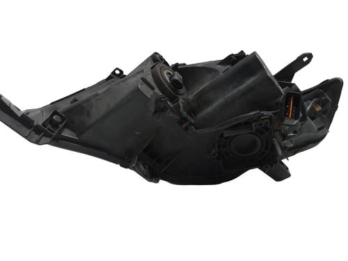 Right headlight MITSUBISHI OUTLANDER II (CW_W) 2.0 DI-D (CW8W) | BP30272977C29 