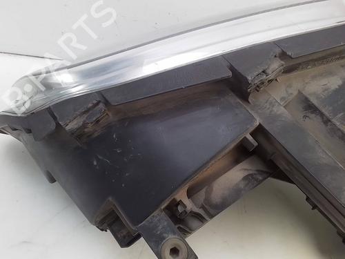 Right headlight VW CADDY III MPV (2KB, 2KJ, 2CB, 2CJ) 2.0 TDI | BP28147100C29 