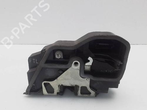 Used Front left lock BMW X3 (E83) 2.0 sd (177 hp) 23455935