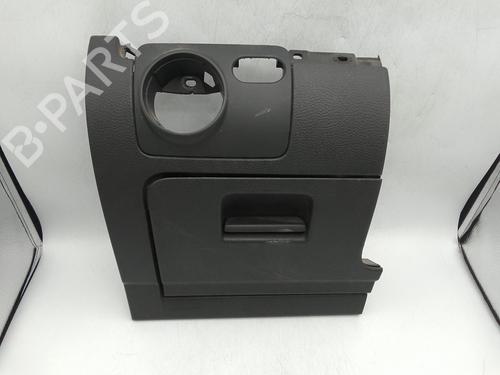 Used Glove box VW GOLF VI (5K1) 1.4 TSI (122 hp) 28810654