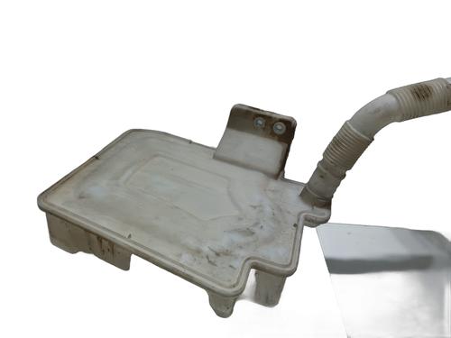 Sprinklertank Sprinklertank VW GOLF VI (5K1) 1.6 TDI (105 hp) 33688325 33688325