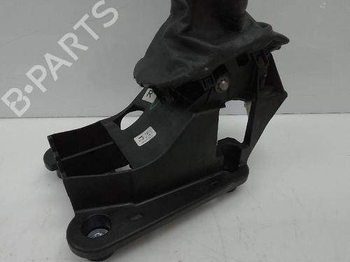 Gear lever CITROËN C4 CACTUS 1.2 VTi 82 | BP20702101M90 