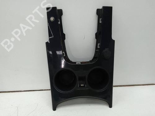 Used Cup/Object holder Cup/Object holder PEUGEOT 3008 I MPV (0U_) 1.6 HDi (109 hp) 19583143 19583143