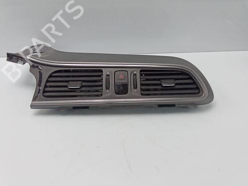 andre-renault-kadjar-ha_-hl_-687509788r-2015-22617226 main image