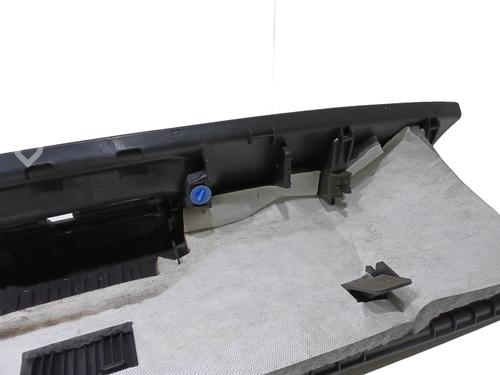 Tailgate trim PEUGEOT 308 III (FB_, FH_, FP_, F3_, FM_) BlueHDi 130 (FBYHZL, FBYHZT) | BP30317671C151