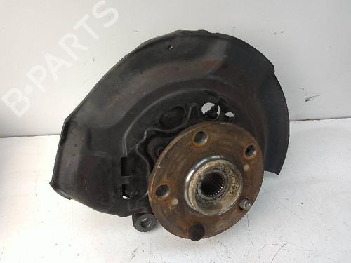Used Right front steering knuckle TOYOTA AURIS Estate (_E18_) 1.4 D-4D (NDE180_) (90 hp) 18585875