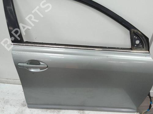 Used Right front door TOYOTA AVENSIS Estate (_T25_) 2.2 D-4D (ADT251_, ADT251R) (150 hp) 19697084