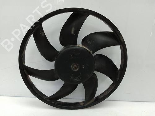 Used Radiator fan Radiator fan 21678149 21678149