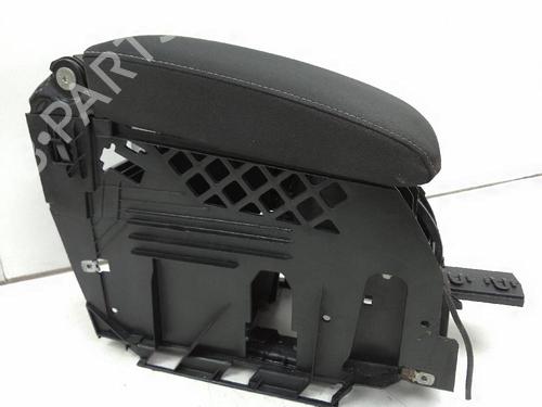 Used Armrest / Center console VW GOLF VI (5K1) 2.0 TDI (170 hp) 18584894