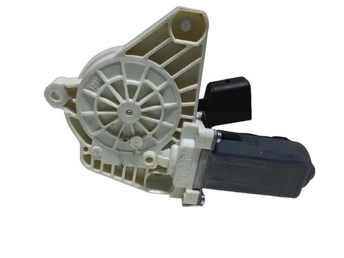 left-front-window-motor-mercedes-benz-cla-coupe-c117-2013-2014-2015-2016-2017-2018-2019-32848679 main image