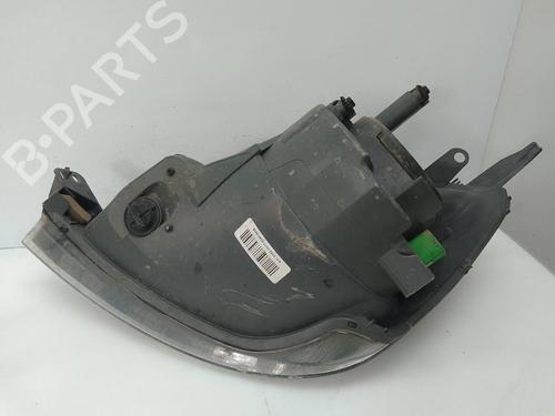 Right headlight FORD FIESTA V (JH_, JD_) 1.4 16V | BP26157444C29 