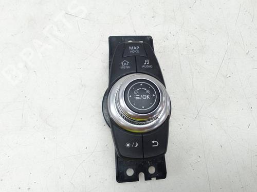 Used Switch Switch INFINITI Q30 1.5 D (109 hp) 19505579 19505579
