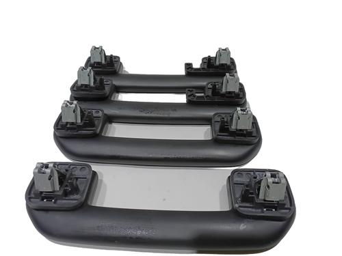 Poignée de toit intérieure PEUGEOT 3008 II SUV (MC_, MR_, MJ_, M4_) 1.2 THP/ PureTech 130 (MRHNSM, MRHNSU, MRHNSJ, MRHNYW,... | BP30613688I35