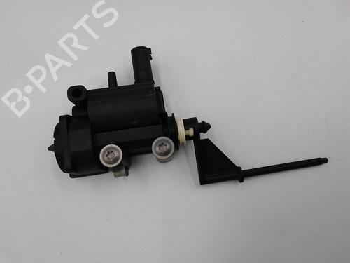 Used Fuel door actuator BMW 3 Coupe (E92) 320 d (177 hp) 28145502