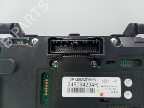 Used Instrument cluster RENAULT CLIO V (B7_) [2019-2025]  18588129