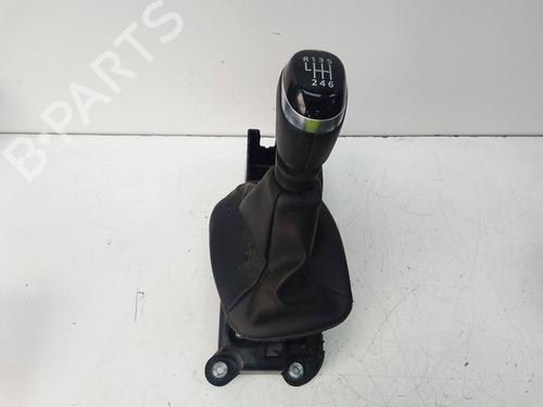 Used Gear lever Gear lever RENAULT MEGANE IV Grandtour (K9A/M/N_) 1.5 dCi 110 (110 hp) 19697248 19697248