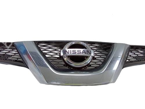 Used Grille Grille 18581605 18581605